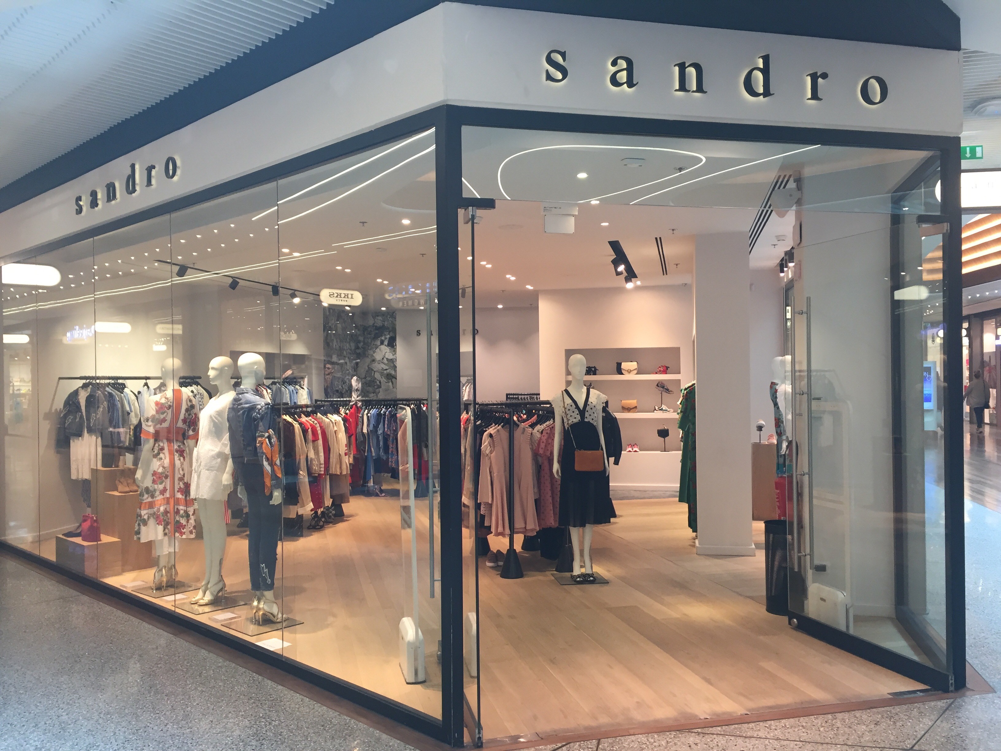 Boutique Sandro : Centre CAP3000